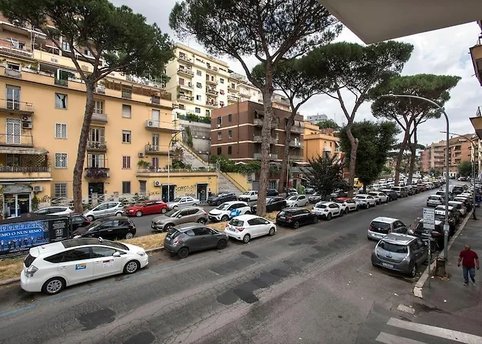 דירה 2bdr For 6 Guests - 100mt Subway B1 - 7 Fermate Dal Colosseo רומא