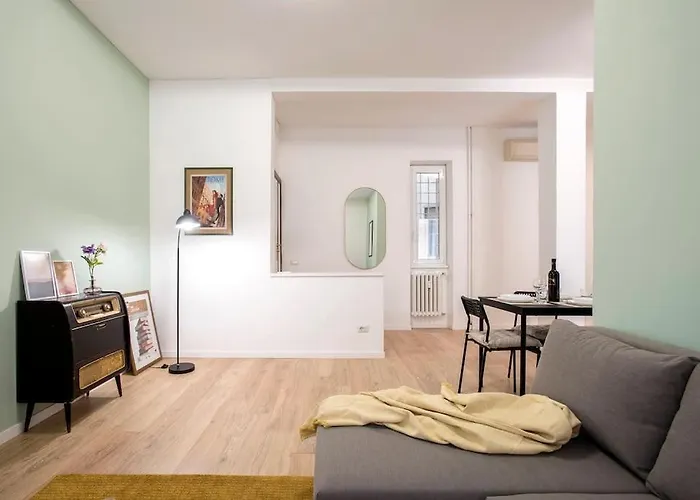 דירה 2bdr For 6 Guests - 100mt Subway B1 - 7 Fermate Dal Colosseo רומא