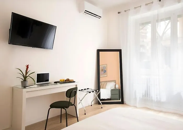 2bdr For 6 Guests - 100mt Subway B1 - 7 Fermate Dal Colosseo דירה רומא