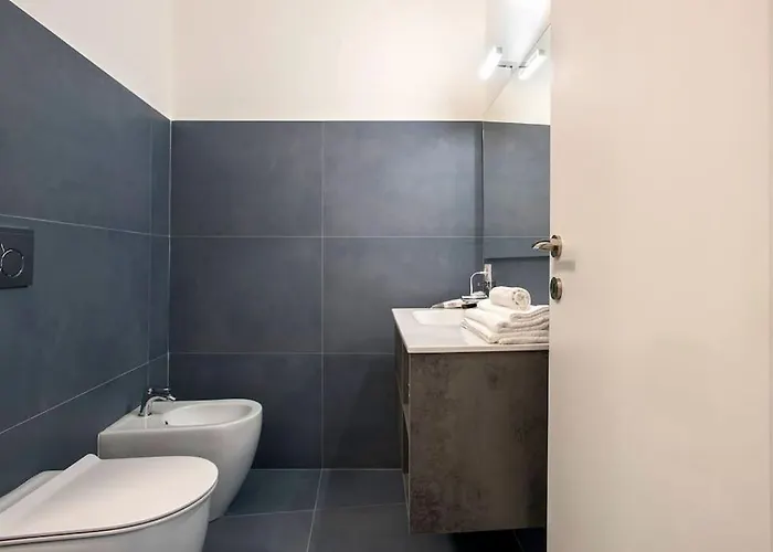2bdr For 6 Guests - 100mt Subway B1 - 7 Fermate Dal Colosseo * רומא